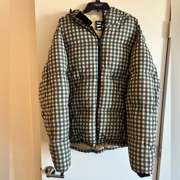 The Very Warm Puffer Coat - Picture 2 of 7